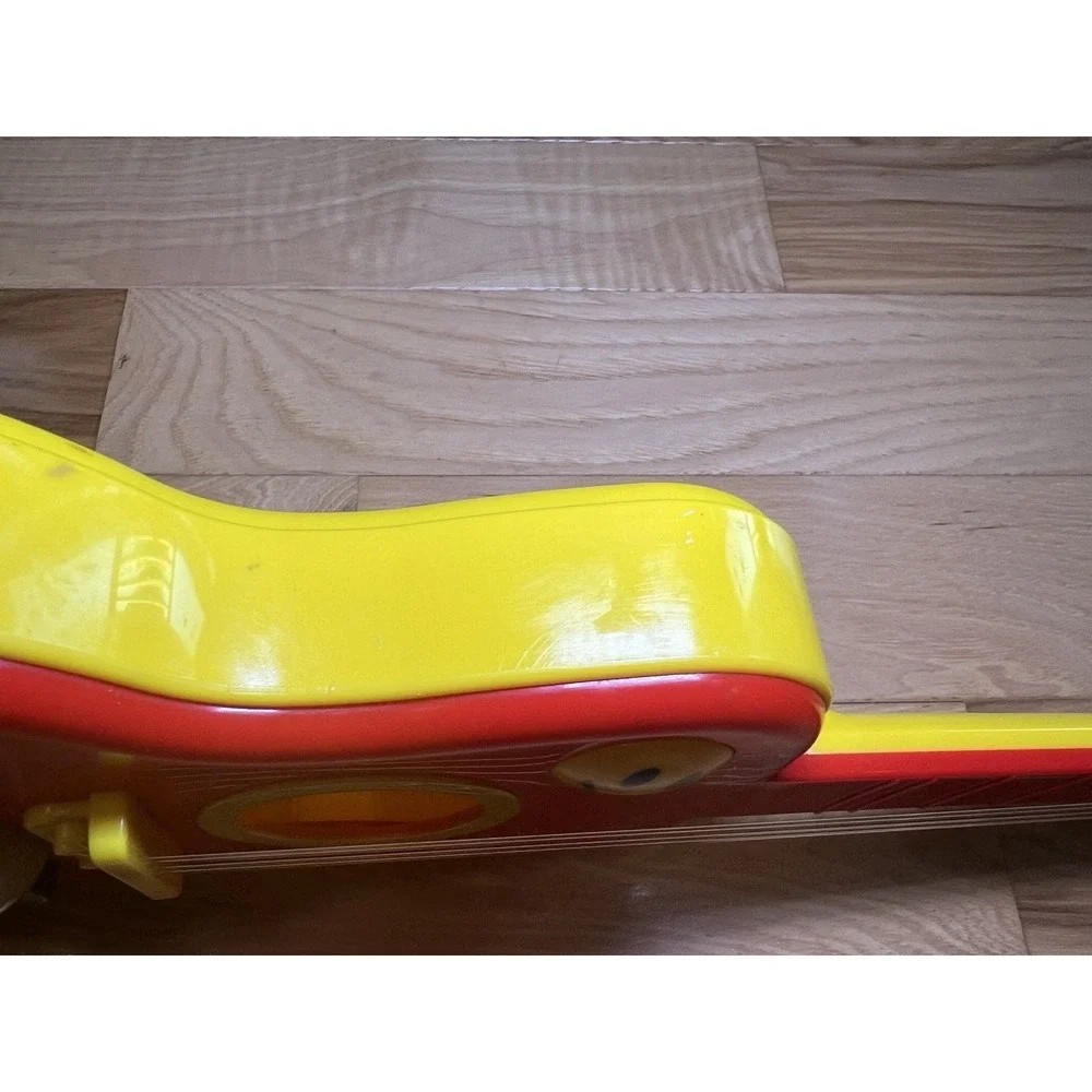 Anpanman‎ Guitar - Anpanman toy guitar Pinocchio